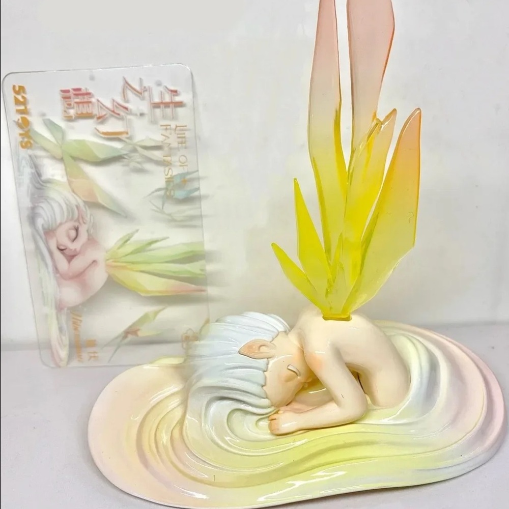 Dreamy Fairy Action Figure with Yellow Wings